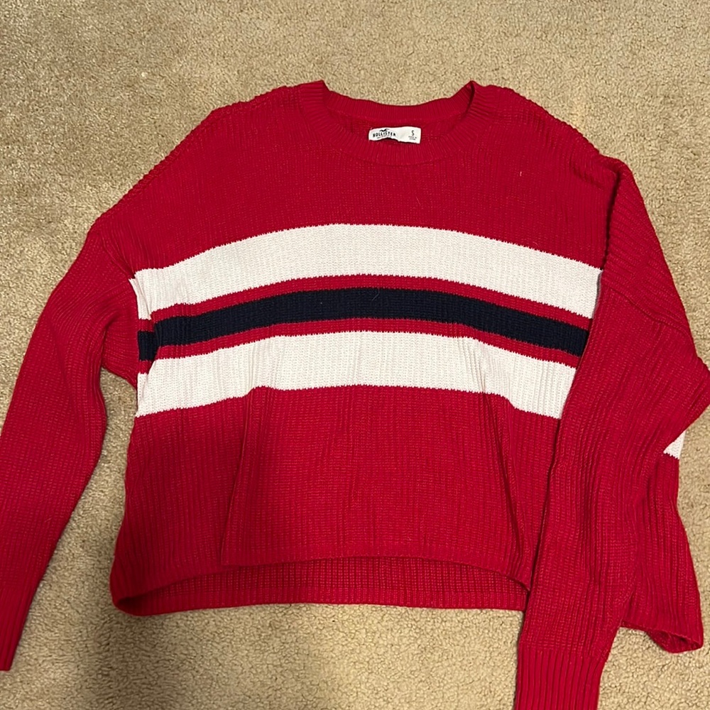 Hollister Long Sleeve Sweater